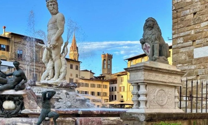 Duomo Apartment | Exquisite 2-Bedroom Luxury Apartment in Piazza della Signoria