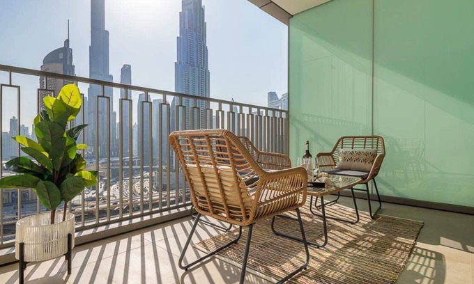 Za'abeel 2 Apartment | Exquisite 2BR Apt w/ Full Burj Khalifa Views!