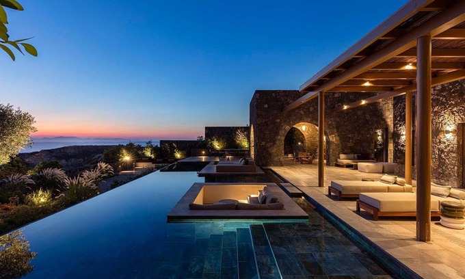 Oia Villa | Exquisite Santorini Villa | Villa Selene | 5 Bedrooms | Private Pool with.