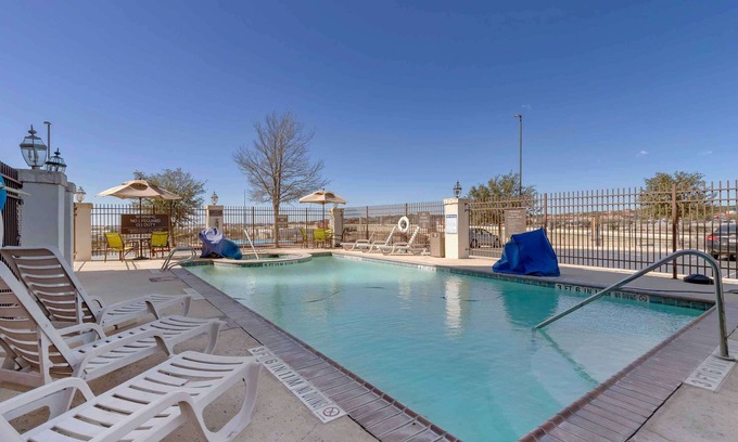 Far North Central Hotel | Extended Stay America Suites San Antonio North