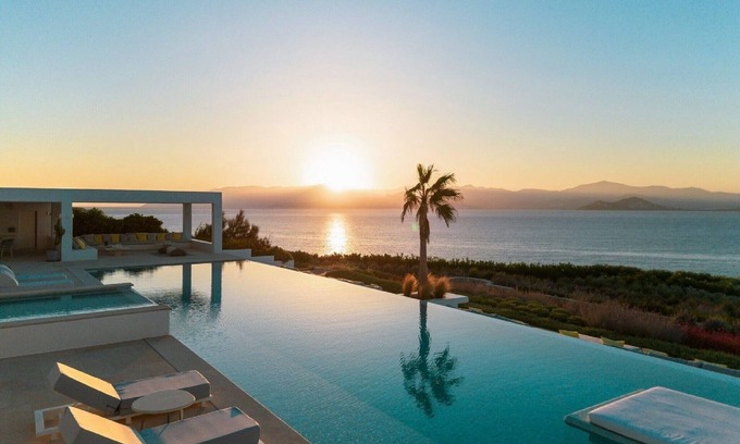 Ampelas Villa | Extravagant Paros Villa | 13 Bedrooms | Villa Bellagio | Panoramic Sunset & Sea Views | Private Olympic-Size Pool | Tennis & Basketball Court | Ambelas