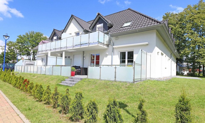 Thiessow Apartment | F: Haus Sonne Whg. 01 Sandperle with terrace - Haus Sonne Whg. 01 Sandperle with terrace