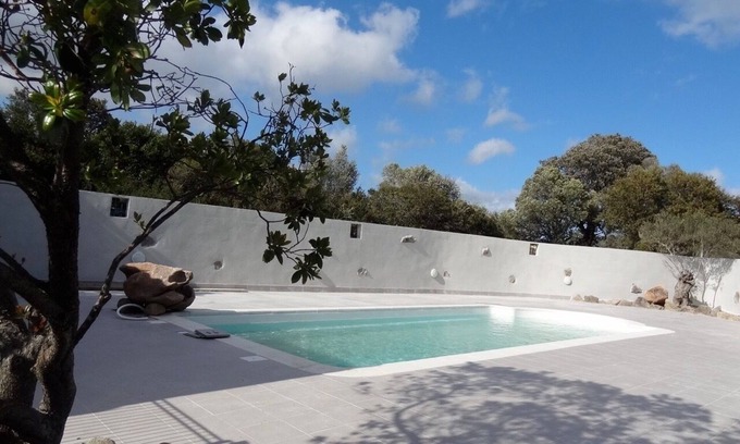 Figari House | F3 with swimming pool 10 minutes from the beaches and Porto-Vecchio