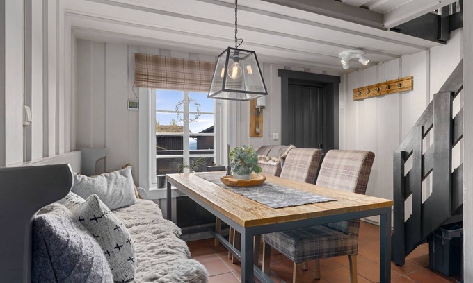Trysil Cottage | FA05 - Cozy family getaway ski in, ski out
