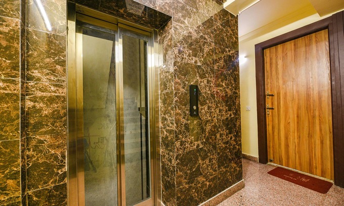South West Hotel | Fabhotel Ishtara Auberge