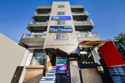 South West Hotel | FabHotel Tree House - Nr Yashobhoomi Convention Centre