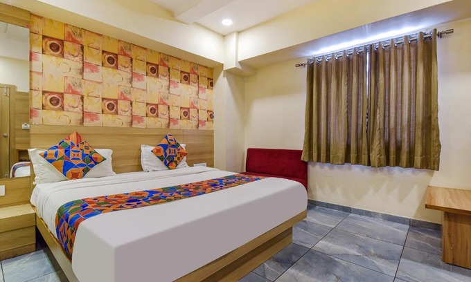 Ahmedabad Hotel | FabHotel Vishala