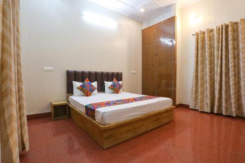 Bullawala Hotel | FabHotel White Retreat Inn