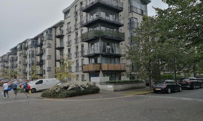West Pilton Apartment | Fabulous 3 Bedroom Flat