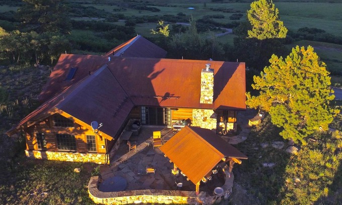 Placerville House | Fabulous 35 Acre Getaway near Telluride