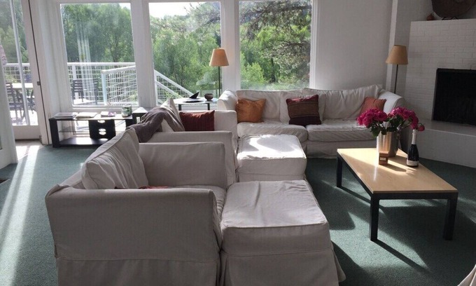 Aspen House | Fabulous Aspen House on grounds of the Aspen Institute & Aspen Meadows Resort