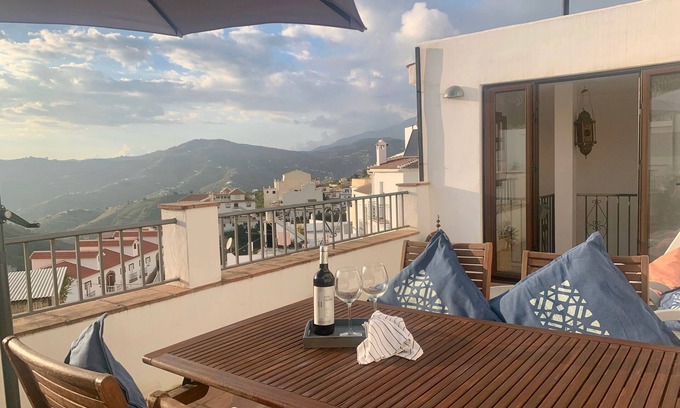 Competa House | Fabulous traditional townhouse with roof terrace