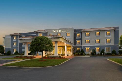 Chincoteague Hotel | Fairfield Inn & Suites by Marriott Chincoteague Island Waterfront