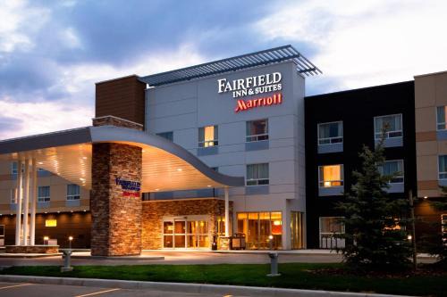 South Lethbridge Hotel | Fairfield Inn & Suites by Marriott Lethbridge