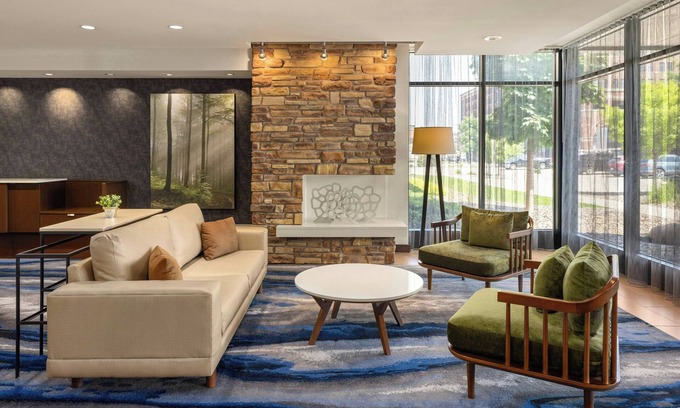 Historic Downtown La Crosse Hotel | Fairfield Inn & Suites by Marriott La Crosse Downtown