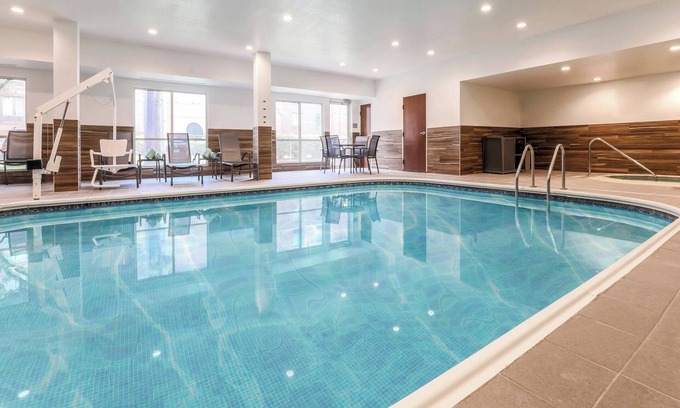 Westchase Hotel | Fairfield Inn & Suites Houston Westchase