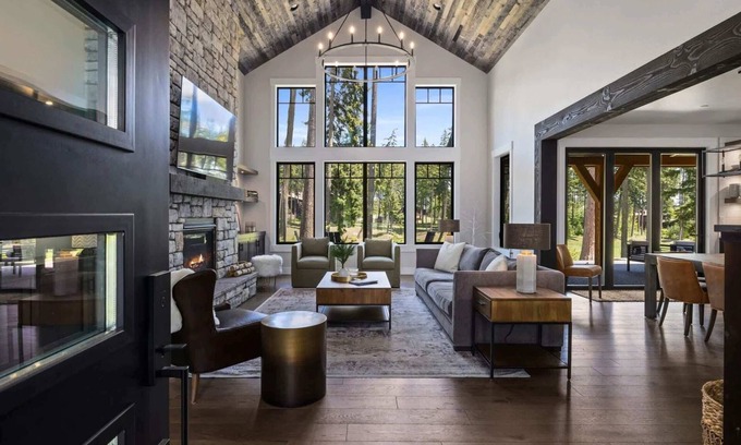 Cle Elum House | Fairway View with HotTub, BBQ, EV, Firepit, Chefs Kit
