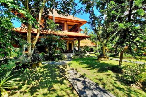 Nyuh Kuning Apartment | Falguni 1 BR Grand Deluxe Garden View ZN241
