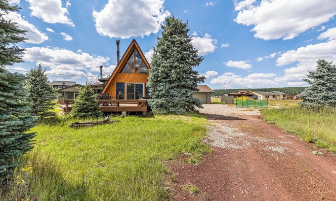 Baderville Cabin | Fall Colors R Coming! | Enjoy our Local Discounts
