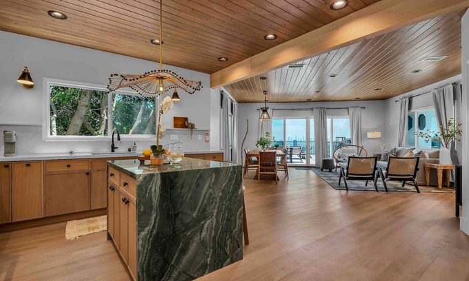Hollywood Heights House | Fall for This Sale - 25% Off