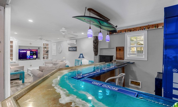 Windy Hill House | FALL Sale | Spacious Beach Retreat | Prime Location | Steps to Sand