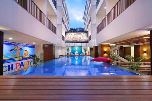 Dewi Sri Hotel | Fame Hotel Sunset Road