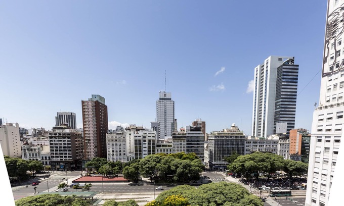 Buenos Aires Central Business District Apartment | Family Apartment With a Magnificent View