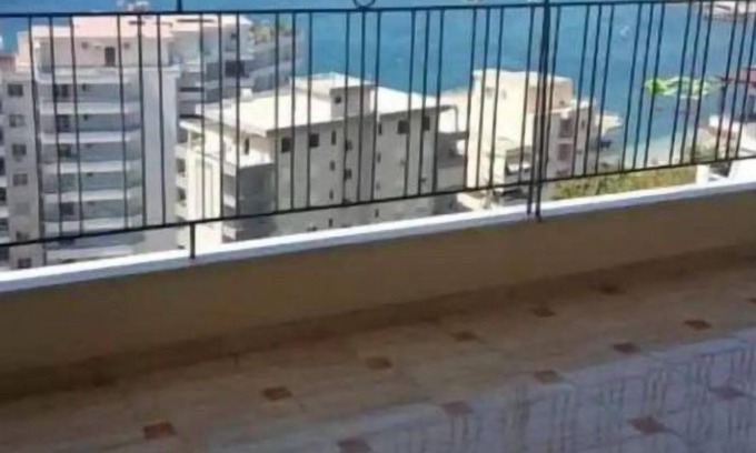 Qender Apartment | Family apartment 7 by Hillside apartments TM