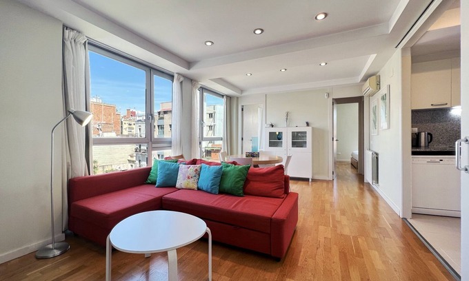 El Camp de l'Arpa del Clot Apartment | Family Apt close to la Sagrada Familia