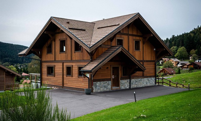 Xonrupt-Longemer Cottage | Family chalet with sauna and terrace near the lake