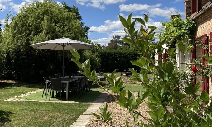 Neuvy-en-Sullias House | Family farmhouse, 2 hectares, in the heart of Sologne
