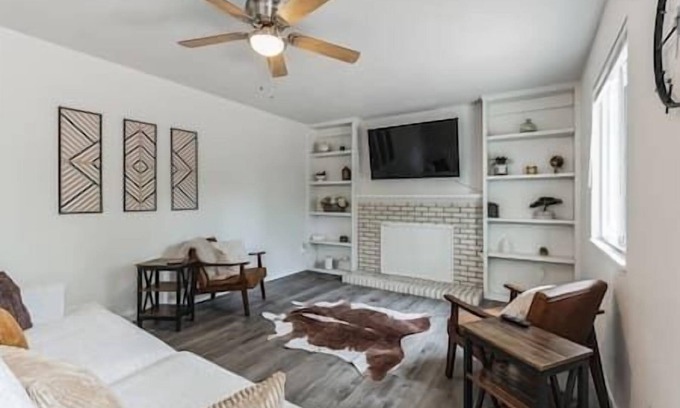 West Westminster House | Family Friendly 3 bedroom 2 bathroom Home
