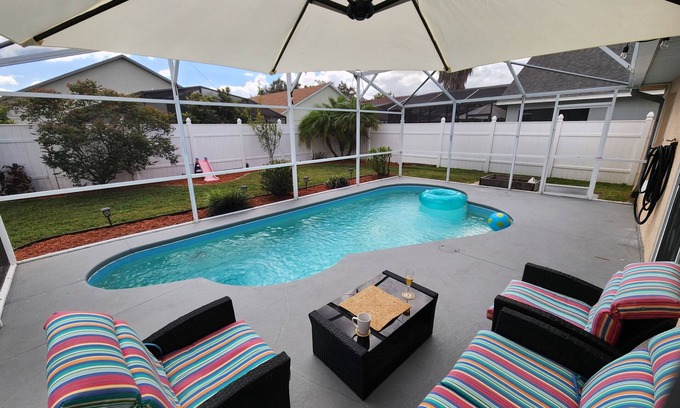 Eagle Pointe South House | Family-Friendly Home close to Theme Parks