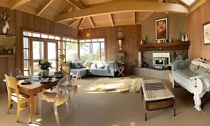 Little River House | Family friendly luxury. wrap-around decks with an ocean view, Spa, and Sauna.