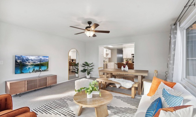 Lamar Heights Area House | Family friendly - Ping Pong -Game Rm - Fast Wifi