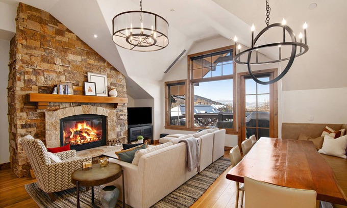 Avon Condo | Family Friendly Ski in/Ski Out with gorgeous view!