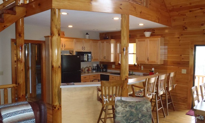 Maggie Valley Cabin | Family friendly with all the amenities of home, hot tub, pool table, fire pit.