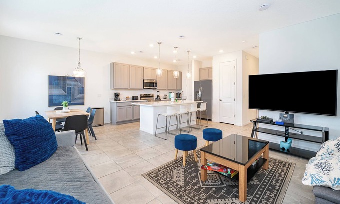 Davenport House | Family Getaway + Parks Nearby + Resort Amenities - Davenport