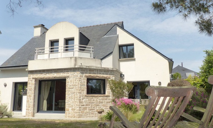 Locmariaquer House | Family home 2 minutes from the beach