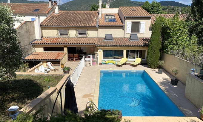 Quillan House | Family home (pool, jacuzzi and sauna)