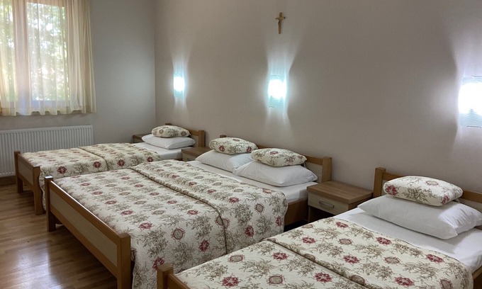Medjugorje House | Family Hotel VILLA MARIA - Family Room with Garden view