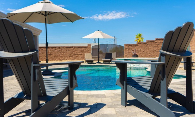 Lake Havasu City House | Family Lake House - Pet Friendly - Pool and Spa - HEATED SPA INCLUDED