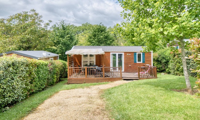 Saint-Chamassy House | Family Mobile Home with Pool – 6 People – 4-Star Campsite