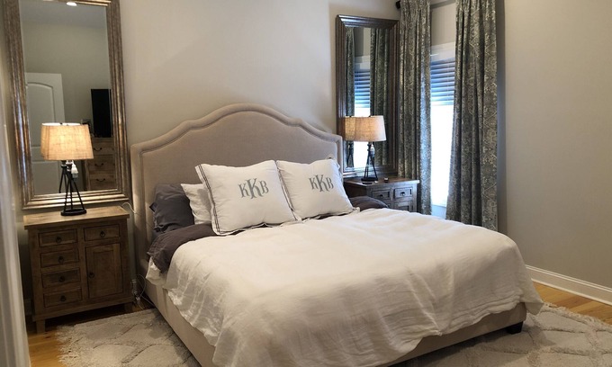 Oxford House | Family Ole Miss Game Weekend. Sleeps 6-8