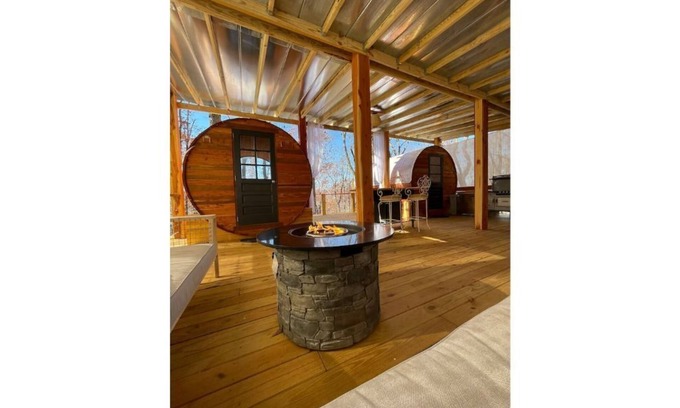 Wildwood Cabin | Family & Pet Friendly Treehouse with Amazing Views