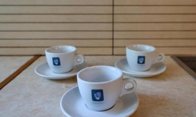 Nafpaktos Apartment | Family-sized 5 minfrom the beach!