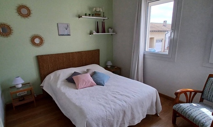 Beaucaire Villa | Family villa in secure development close to shops