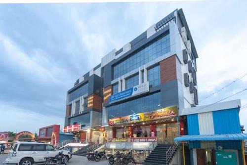 Srirangam Hotel | Famous Residency
