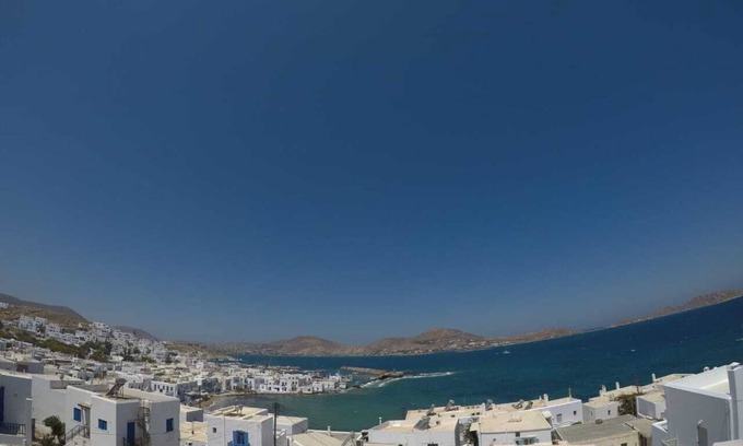 Naousa House | Fantastic Cycladic Maisonette ‘Olga’ in Naoussa Paros near the Old Port
