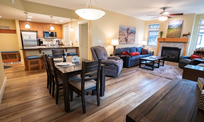Winter Park Condo | Fantastic front corner 2bd condo Base Winter Park